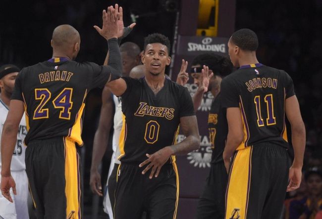 一记重拳 一记重拳