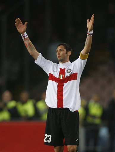 字母哥领军 字母哥领军